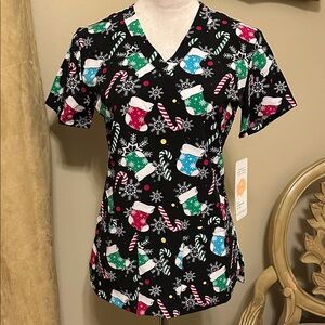 Holiday  🎄 Christmas Print Women's Short Sleeve Scrub Top